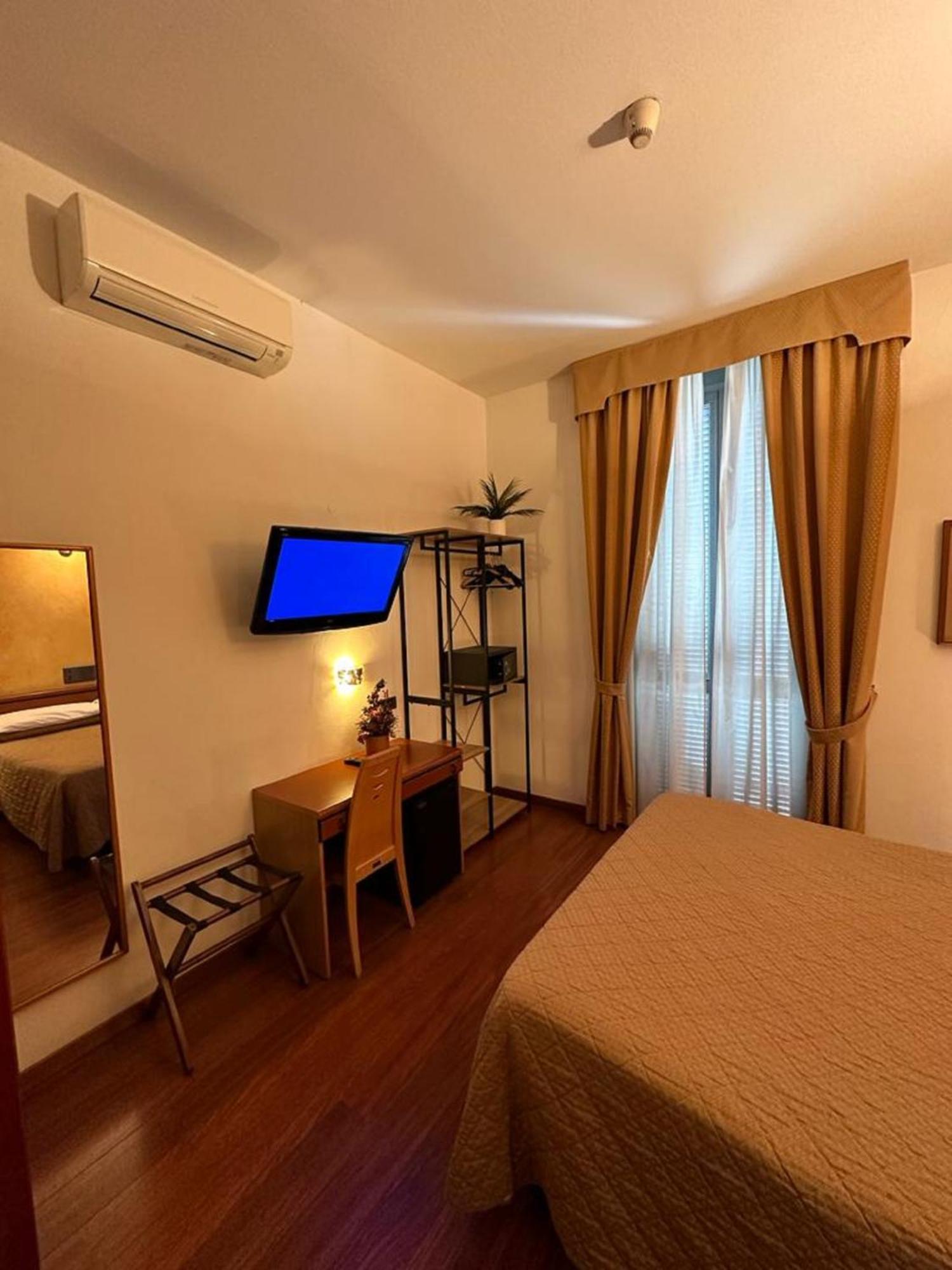 Hotel Aspromonte Mailand Exterior foto